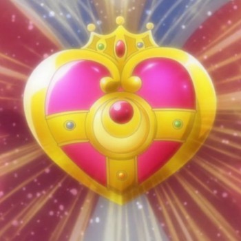 Брошь Кристальное Сердце для перевоплощения в Сейлор Мун в Sailor Moon Crystal II